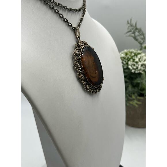 Vintage Brown Topaz Glass CAMEO Intaglio PENDANT Necklace‎ victorian revival - Picture 2 of 7